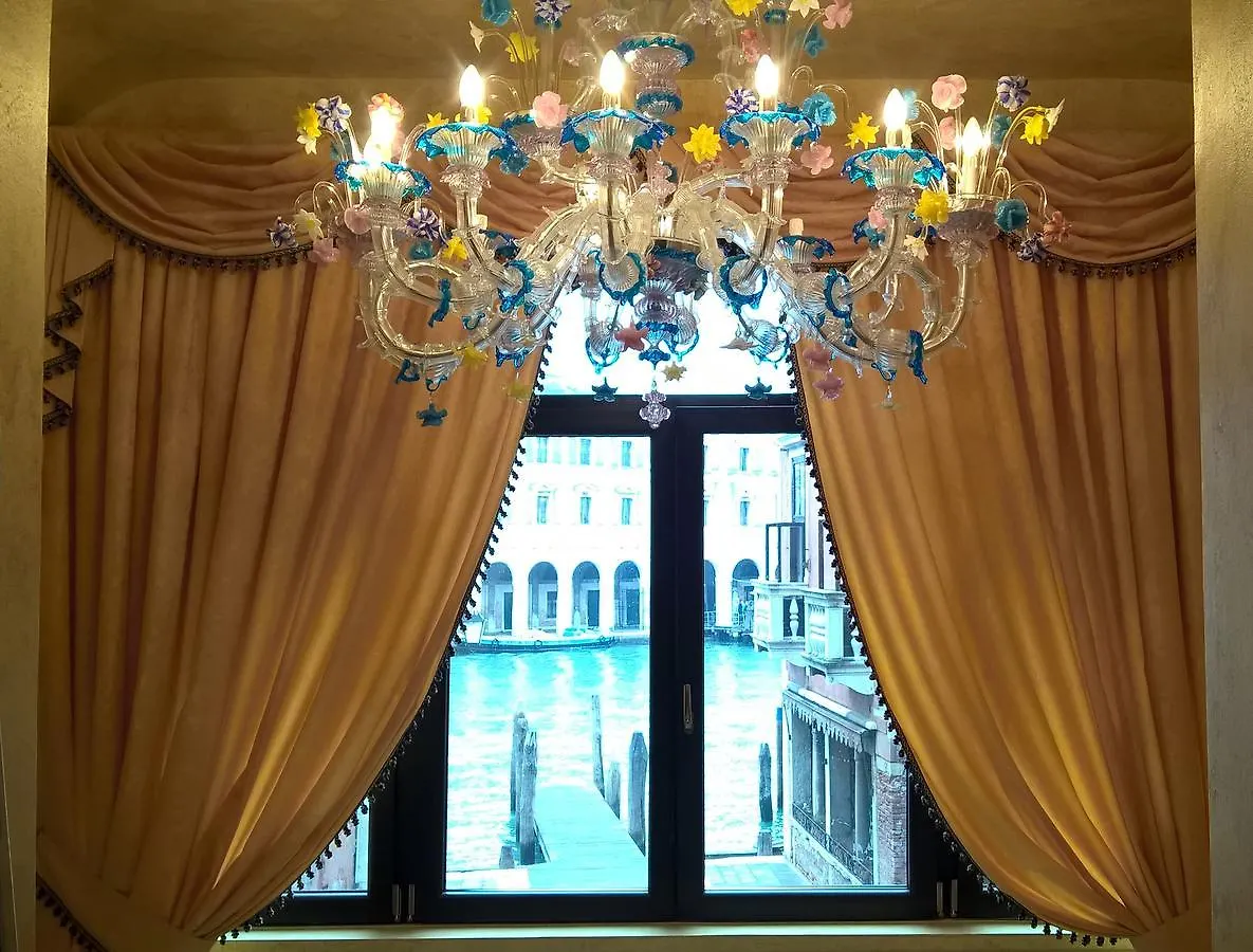 Scalon Del Doge Bed & Breakfast Venice Italy
