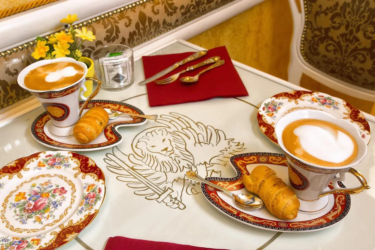Scalon Del Doge Bed & Breakfast Venice Italy