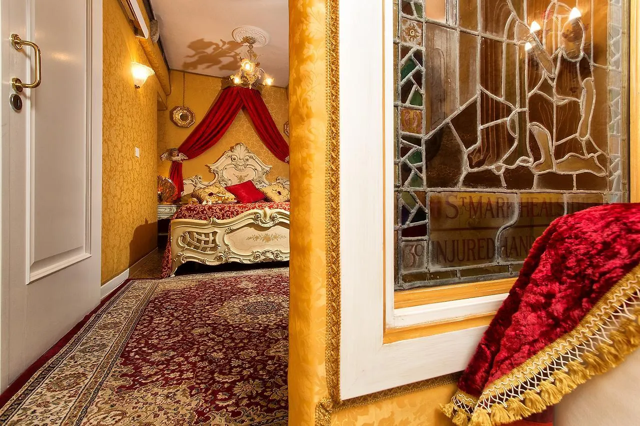 Scalon Del Doge Bed & Breakfast Venice