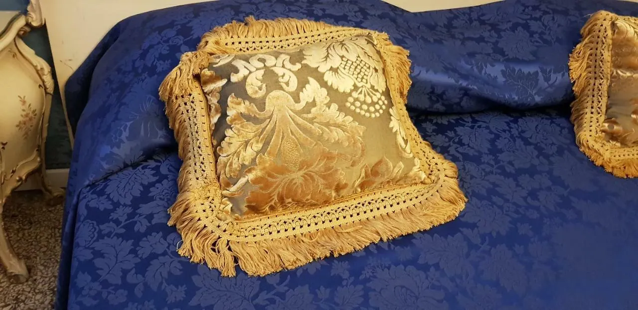 Scalon Del Doge Bed & Breakfast Venice Italy