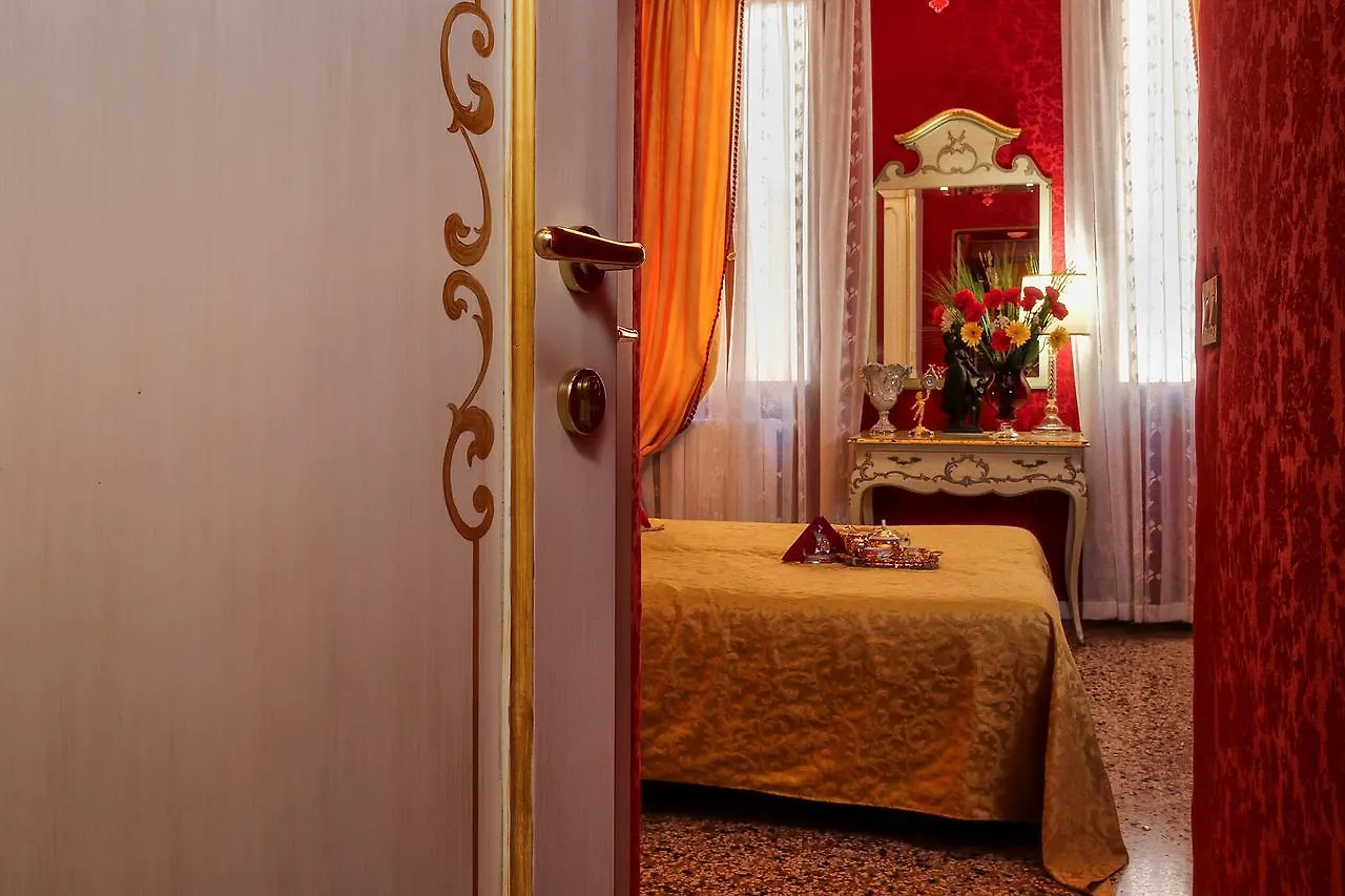 Scalon Del Doge Bed & Breakfast Venice